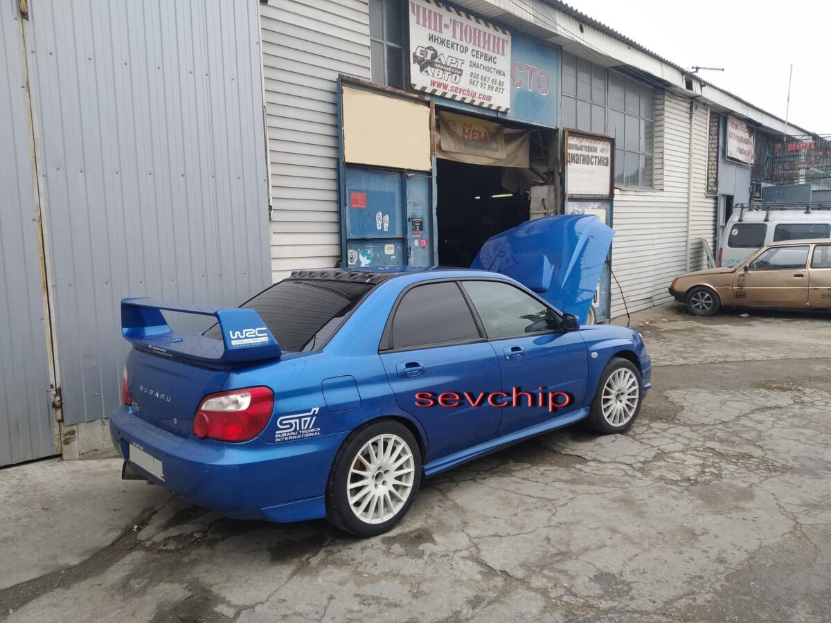 Subaru Impreza WRX 2.5 turbo 2004 год