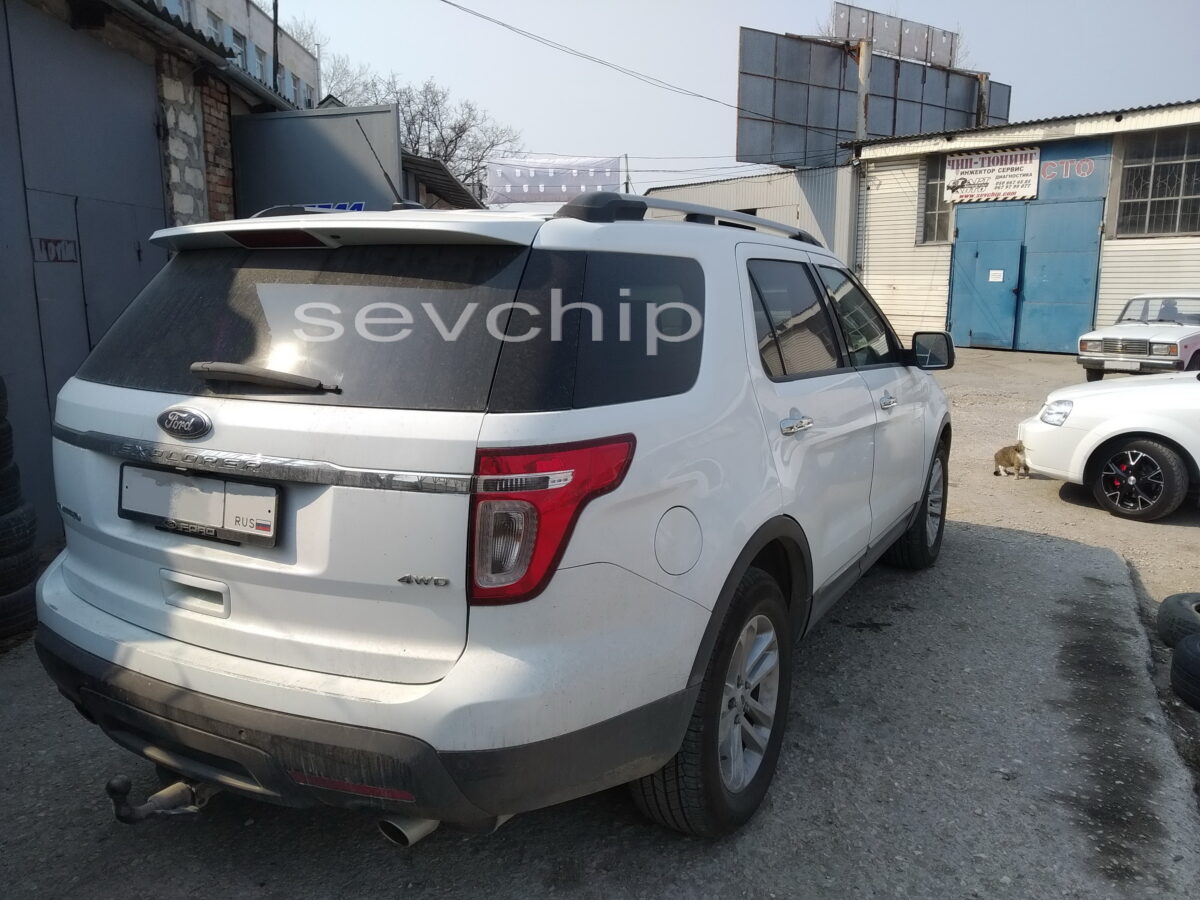 Ford Explorer 3.5 V6 2013 года